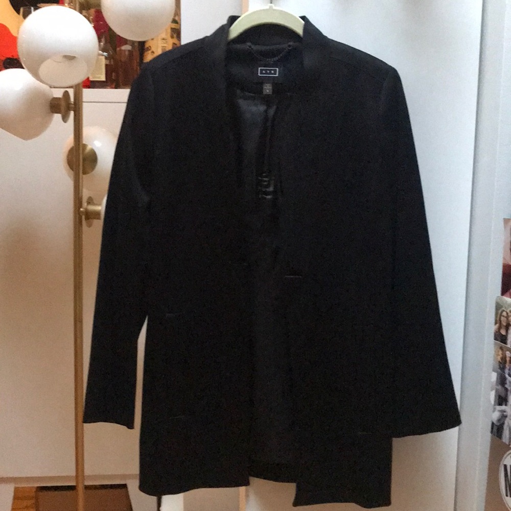 Ayr Coup Blazer